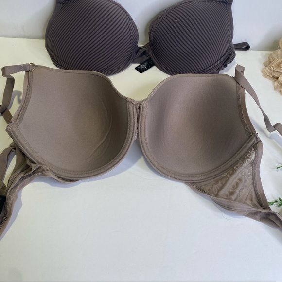 Two Natori Slightly Padded Adjustable Bras Size 36C - Picture 7 of 16